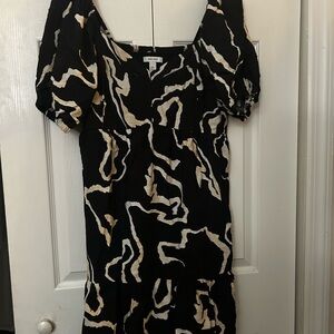 Nine West Black and Cream Dress xxl